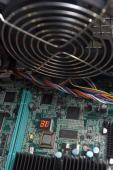 linux148 Windows or Linux: Which One is Better Option for Web Hosting?